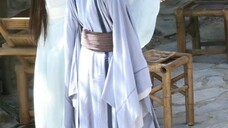 Such a strong back! Such a temperament! Chinese handsome men should play in costume dramas!!!