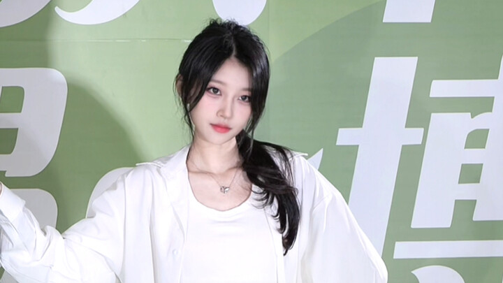 ดีใจมากที่ได้รับการรีโพสต์จากศิลปินต้นฉบับ – mirror-fiestar