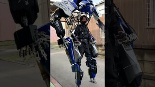 First experience with the robotic exoskeleton suit!