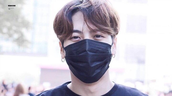【Wang Jiaer】【Cố lên Vũ Hán】Khóc nấc! Idol như tiên, tự bỏ tiền túi quyên góp âm thầm với tư cách fan