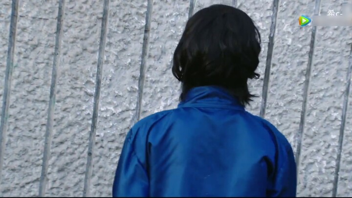 The devil who doesn't want to wear a mask