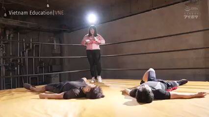 này thì khinh thường anh em chúng tôi