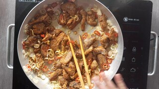 Món ăn chay..dê sào sã ớt rất hấp dẫn nha.