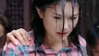 DI GREBEK WARGA DAN MAU DI USIR ,, TERNYATA DIA SEORANG 😱🥵