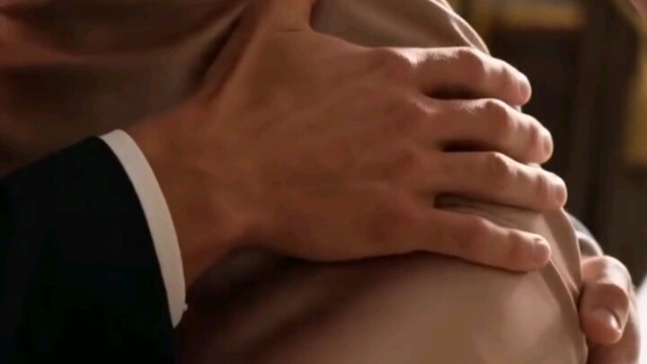 18+ I crossed the room