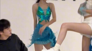 water自用扒舞0.8倍速，正面部分镜面，背面部分不镜面，可直接使用版