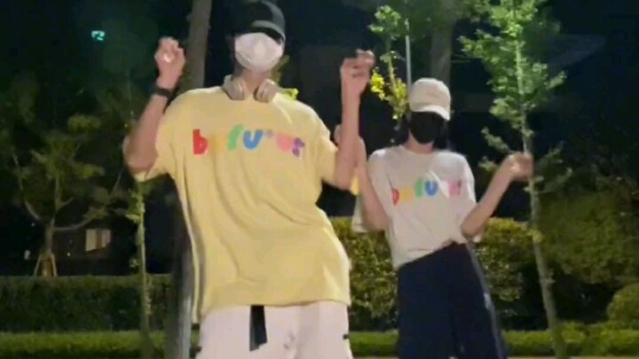 new cute dance 🥰🥰🥰