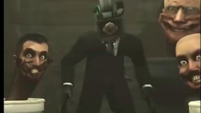 Người đi vệ sinh chi tiết năm