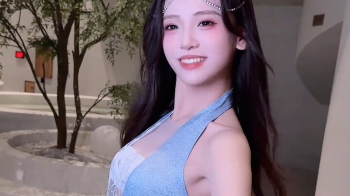 The lobster king showcases its largest body part.