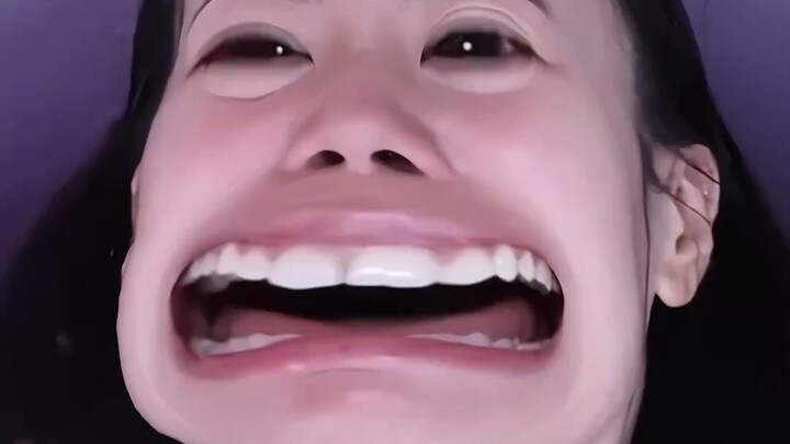 Changing outfits underwater? I really can’t do it!