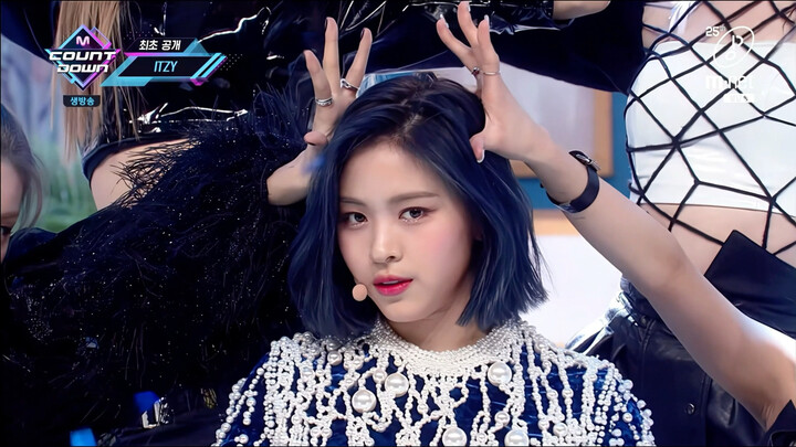 “ไม่มีใครเอาชนะชินรูจินแห่ง Wannabe ได้” โอ้โห ตอนแรกที่ ITZY ปล่อยเพลงนี้ ฉันนึกว่าพวกเธอจะขึ้นไปถึ