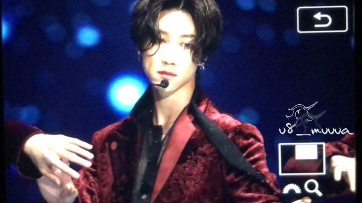 【SEVENTEEN/Xu Minghao】200105 Panggung Solo Tari Xu Minghao di Golden Disc, Tarian yang Tak Bisa Dira