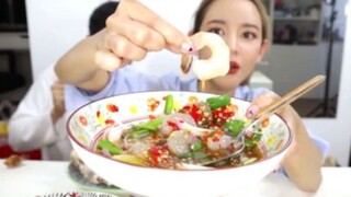 กินยำร้านดังจากไอจี!! คำเตือน ห้ามดูตอนดึก