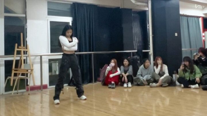 Panorama of the street dance team assessment｜This version of the perspective is a bit difficult but 