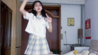 ฉันสอบร้องเพลงและเต้นรำไม่ผ่านค่ะ อยากจะโพสต์รูปนี้ในวันเกิดของโคโค่ แต่มันเจ๋งเกินไป [ดาวดวงเล็ก]