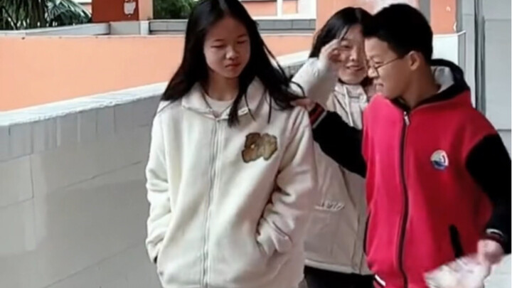 ความทรงจำอันงดงาม เรื่องราวอบอุ่นหัวใจ ความรู้สึกบริสุทธิ์ในวัยเรียน