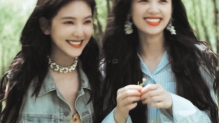 Hai cân hoa đào ủ thành rượu, vạn chén cũng không bằng sự dịu dàng của em.