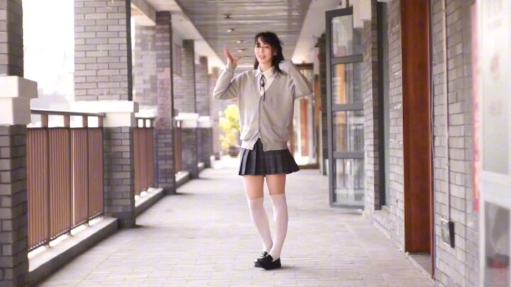 ♡โซดาครีมและโคมไฟมงกุฎ/ดวงอาทิตย์อยู่ข้างฉัน