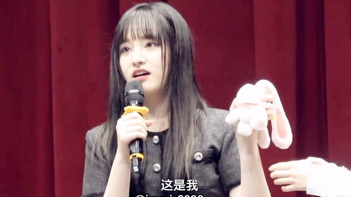 จินจื้อหยวนสร้างสีสันสดใสในงานแสดงสด กระต่ายเปลี่ยนเป็นหยวนอิงและฤดูใบไม้ร่วงในพริบตา