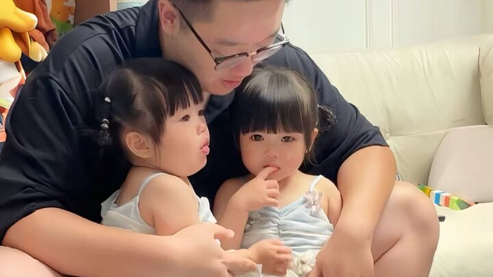 Mendengar ayah akan pergi dinas, para anak kecil langsung menangis histeris...