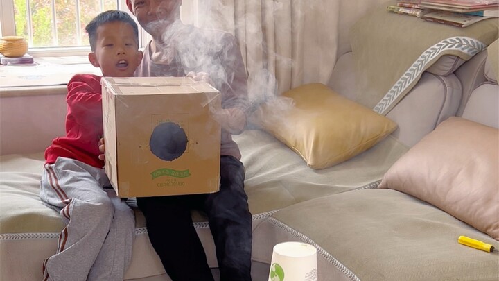 لو واصلنا اللعب هيك، هنحرق البيت كله.