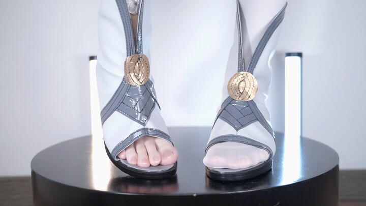 Mingchao—Sepatu Chun COS