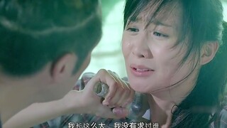 这才是真实的啤酒瓶，敲头一下根本敲不碎的，甚至要二下，三下才碎