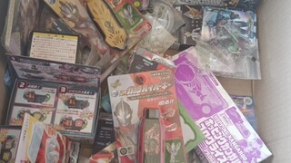 刚来b站，准备一些特摄小东西计划抽奖送了，就当粉丝福利，感谢支持