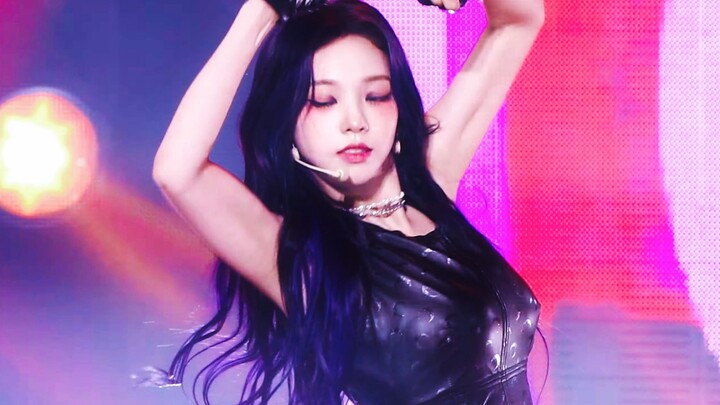 【Sub Indo Ultra HD】Sangat Menggoda, Perona Pipi di Bawah Mata, Jaket Kulit Tanpa Lengan Menunjukkan 