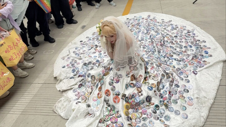 فولق ولادة فستان الزفاف المؤلم