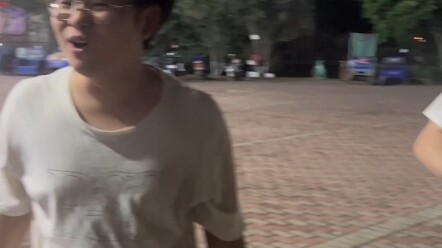 "اربح اللعبة، وتناول الدجاج الليلة"، ولكن النسخة الحزينة