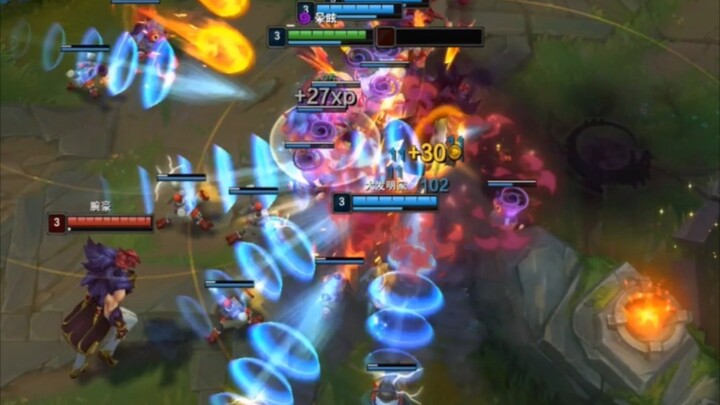 Saat mode Klon memilih lima karakter berkepala besar, semua ketakutan berasal dari daya tembak yang 