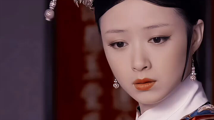Empress Hua truly has good breeding.