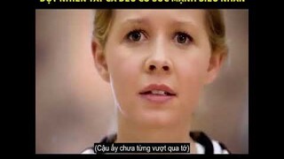 Tóm Tắc Phim : NO ORDINARY FAMILY | Cả gia đình bị rơi xuống hồ nước lạ có sức mạnh phi thường
