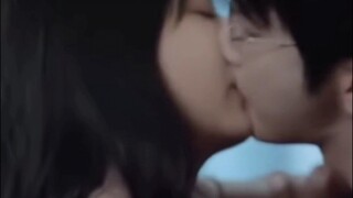 hot kiss scene🥵 ctto owner