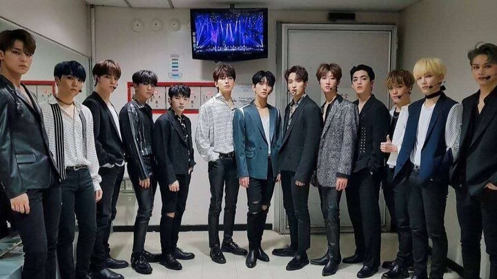 【Seventeen】When the girl group song sounded...fan photos exceeded one million views
