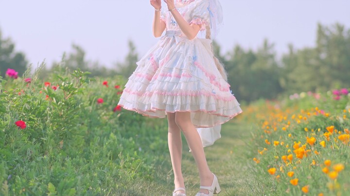 Bloom Together with Spring