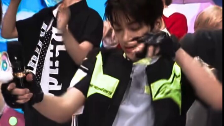 แค่หนังสีดำนี่แหละ ฟินสุดๆ