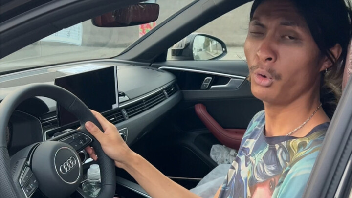 Congratulations to the Chinese server Han Xin for getting a car!