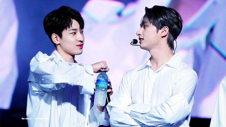 【SEVENTEEN】Món đường đỏ đậm chất như lễ cưới!