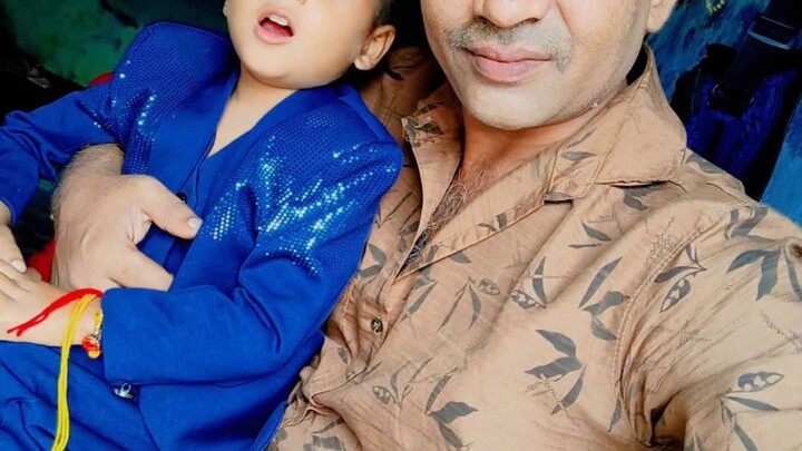 ❤️ हँडसम पप्पा आणि त्यांचा गोड लेक 👨‍👦दोघांची जोडी एकदम भारी 😍🔥बाप-लेकाचं नातं म्हणजे प्रेम,
