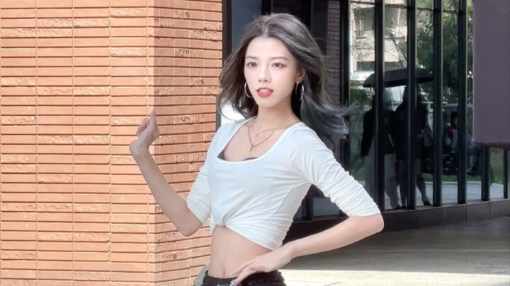 Đại học Nhân dân, nghiên cứu sinh năm nhất | Nụ hôn môi mông trong cuộc chiến trăm đoàn ở Thông Châu