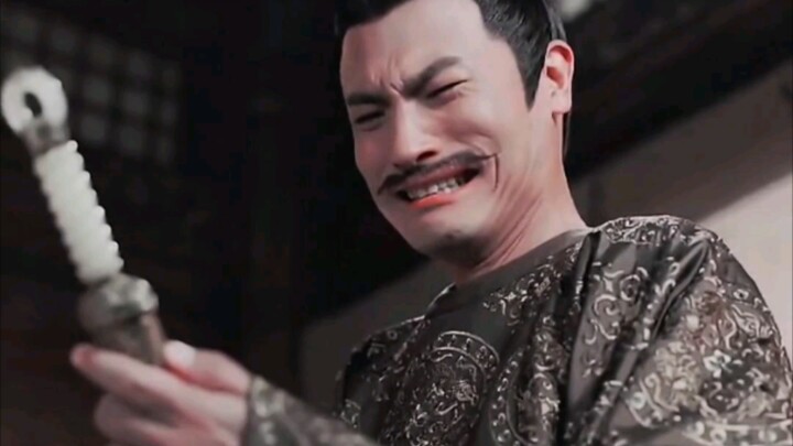 At the story’s beginning, “Yongning” bestowed the treasured blade upon “Second Uncle”; by the end, t