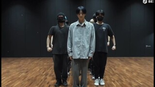 غرفة التدريب المفضلة لدي، Five Dances in One (لقد أطلقت عليها هذا الاسم)
