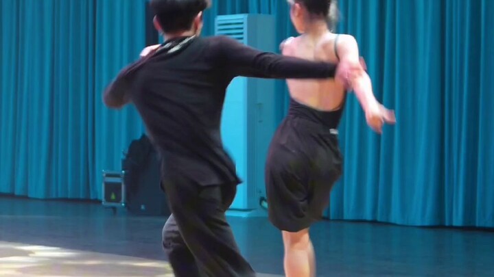 Handsome is over, it's the time for the national standard students to perform in the third subject #