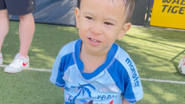 Latte tidak benar-benar menyatu dengan budaya asing dalam berbagai aspek.