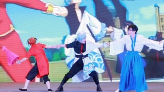 The Yorozuya volunteered to come on stage!