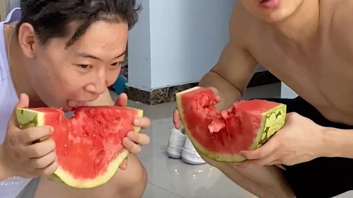 Semangka sangat enak