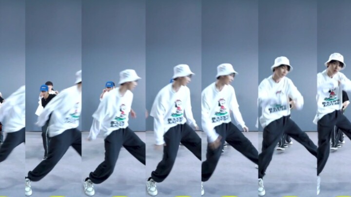 عندما تظهر حلقات "المباراة المثالية" السبعة، تعالوا وشاهدوا رقصة الانفجار الصغيرة!