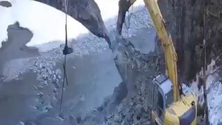 the greatness of heavy equipment/s